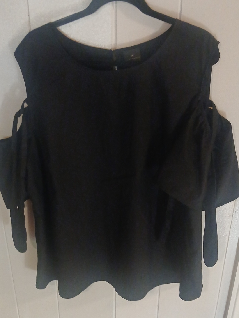 Worthington Black Cold-Shoulder Blouse